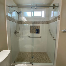Cerro, Oceanside - Shower Doors
