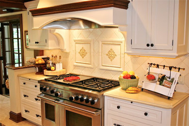 Inspiration for a timeless kitchen remodel in Minneapolis
