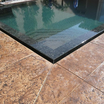 Perimeter Overflow Pool