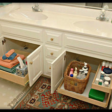 Judy’s. Bathroom