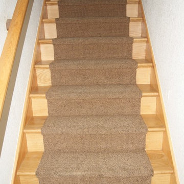 Wool carpet runner