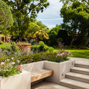 Modern and tranquil Chiswick Garden