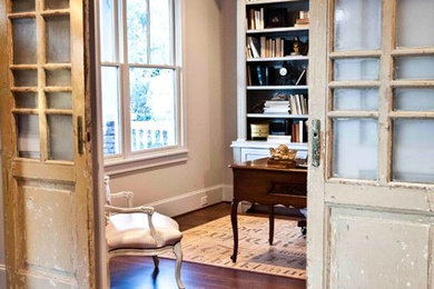 Home office - traditional home office idea in Houston