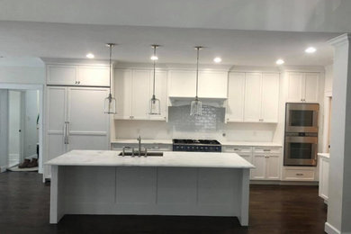 Kitchen - kitchen idea in Boston