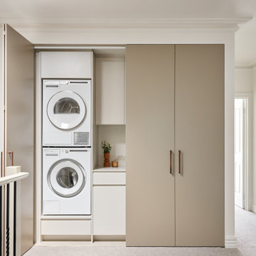 The Yarrabank (En-suite, Main Bathroom and Euro Laundry)