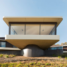 bottom block house