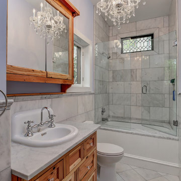 Post-Civil War Guest Bathroom