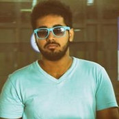 Tushar Chughs billede