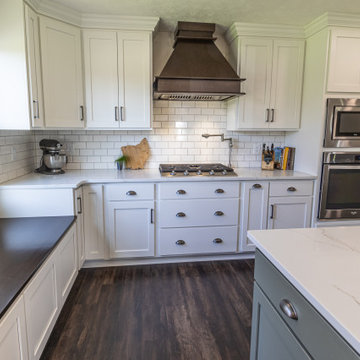 Large Farmhouse Kitchen with L-Shaped Island