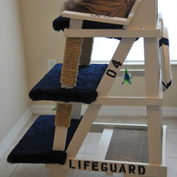 Lifeguard cat chair 04 - Products