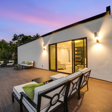 4 Aron Court