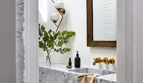 The 10 Most Popular Powder Rooms of Spring 2023