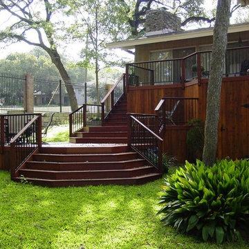 Custom Decks and Patios