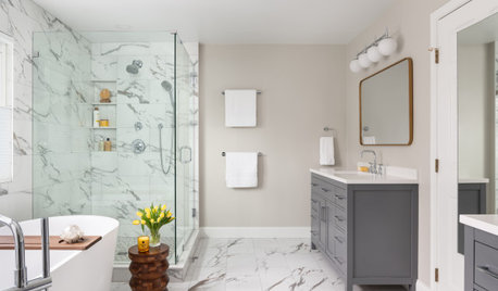 Bathroom of the Week: Light and Airy Layout With a Fresh Style