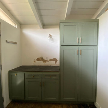 Kim Kitchen Retrofit and New Custom Island