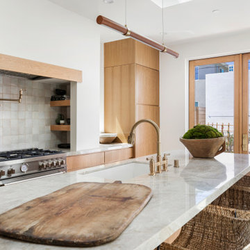 Bright, Open & Welcoming Californian Oasis