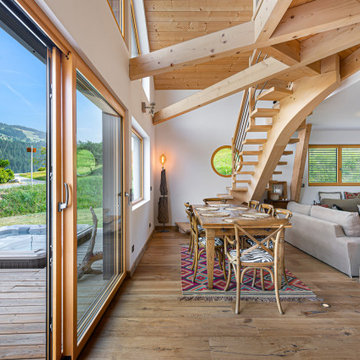 Le chalet revsité par la maison de cèdre