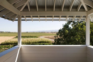 Trendy porch idea in San Francisco