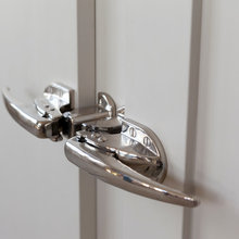 handles