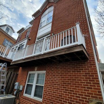 Wood Deck Railing