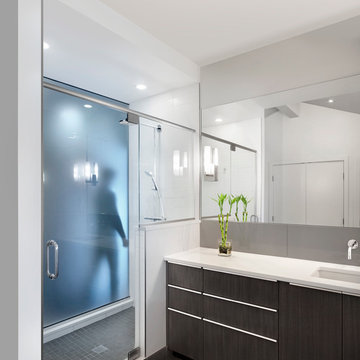 Contemporary Bathroom