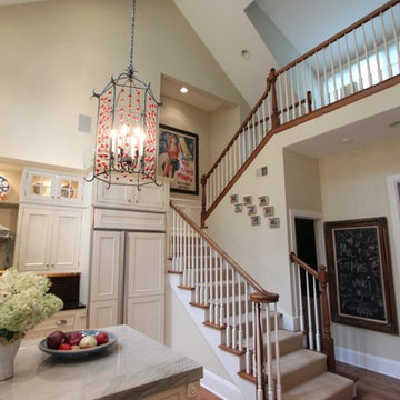 Family Compound in Traditional Lake Forest, Illinois