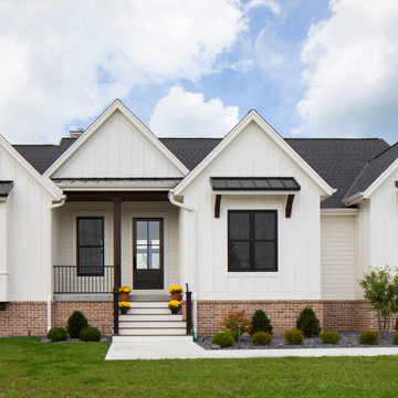Modern Farmhouse Residence