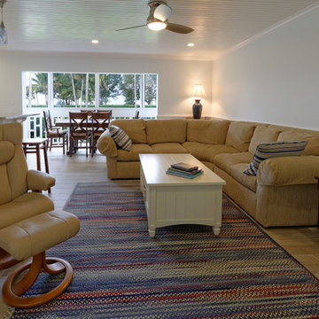 Naples, FL Beachfront Condo