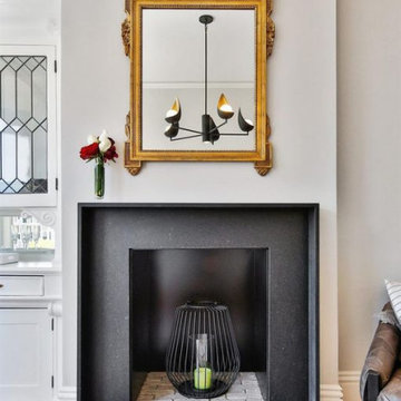 San Francisco - Sacramento Street - Fireplace