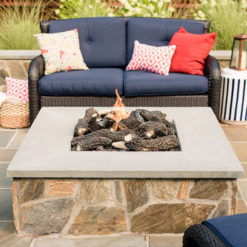 Variegated Bluestone Backyard Retreat in Glen Allen