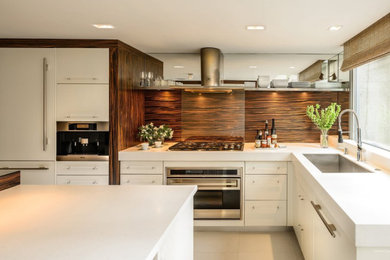 Inspiration for a kitchen remodel in Toronto