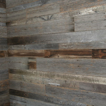 Leo's Barnwood Breakfast Nook Walls