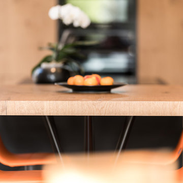Aménagement cuisine noir et bois Lyon 8