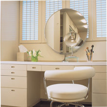 makeup station