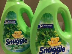 Snuggle Green Burst Fabric Softener arrived today!