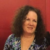 Roz Barker's photo