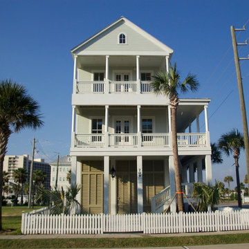 Beach Town, Galveston East End