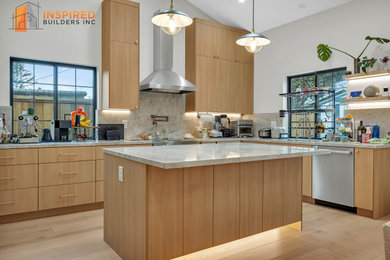 Kitchen - kitchen idea in San Francisco