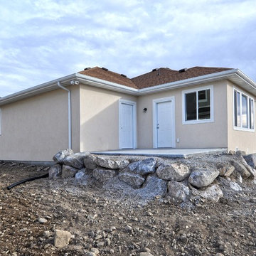 Back\Side Exterior