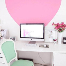 girl's room