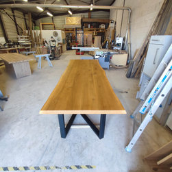 Le Muy - Conception de tables sur-mesure - Dining Tables