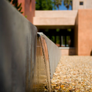 Mandeville Canyon Brentwood, Los Angeles pond luxury home modern pond fountain w