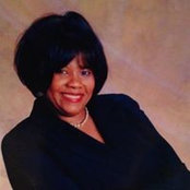 Sheila Lowe's photo