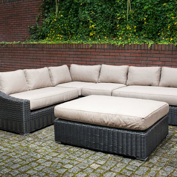 Toja Patio Furniture - Tuscan Sectional Set - Red Brick Wall