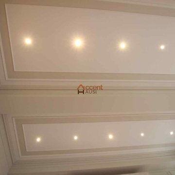 Modern Ceiling Wainscoting in Family Room in a House Mississauga
