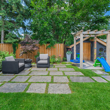 East York - Backyard Escape