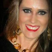 Simone Prado's photo
