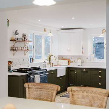 Classic In-Frame Plain Front Beaded Shaker Kitchen
