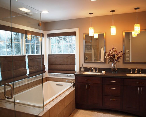 Vanity Next To Tub | Houzz