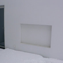 Indoor-Outdoor fireplace
